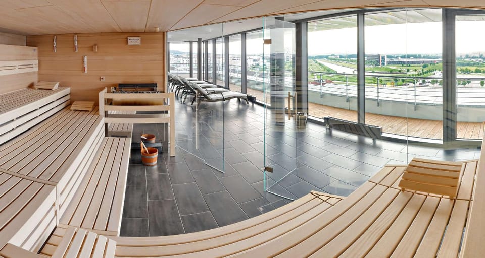 V8 Hotel Motorworld Region Stuttgart Hotel in Böblingen