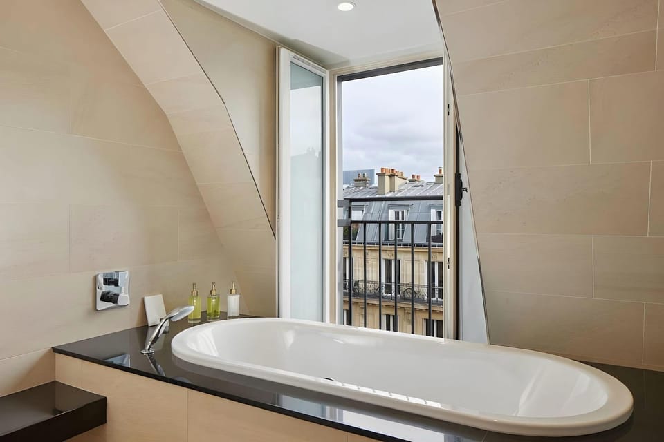 Maison Albar Hotels Le Pont-Neuf Hotel in Paris