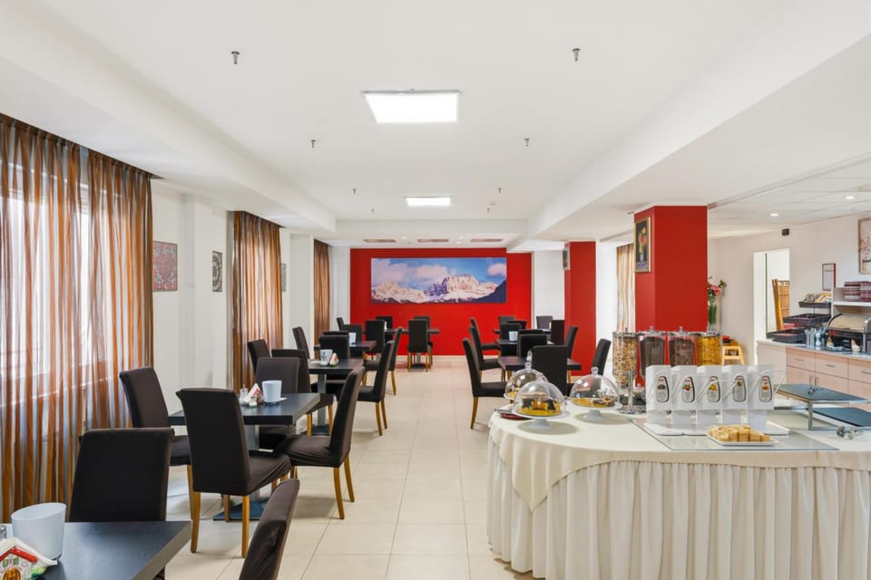 Hotel Regina Hotel in Bolzano