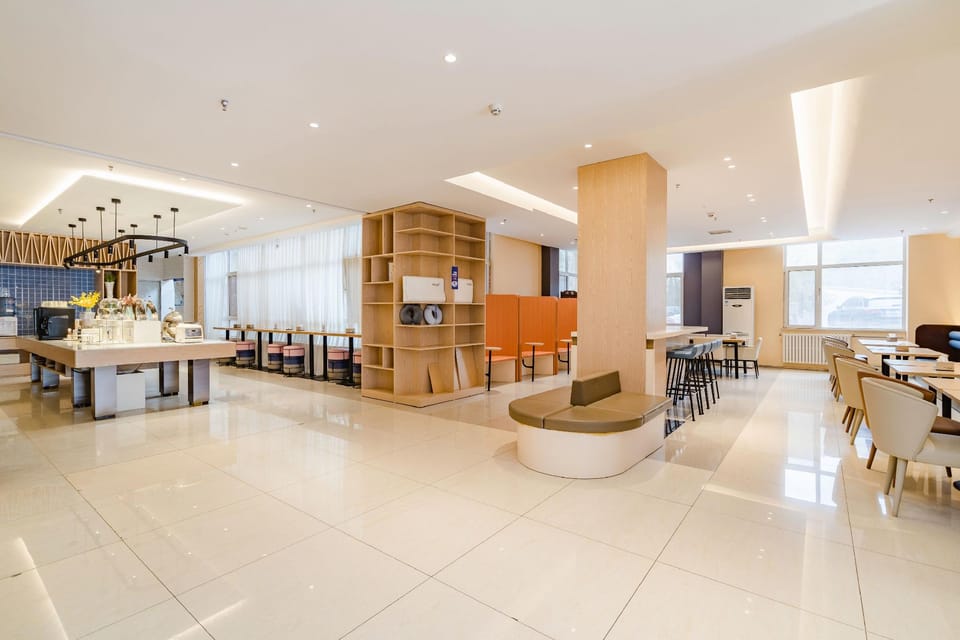Jinjiang Inn Select Qingdao International Exibition Centre Miaoling Road Hotel in Qingdao