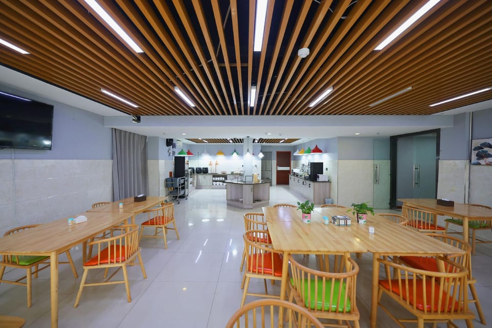 GreenTree Inn Jiangsu Wuxi New District Shengang World Express Hotel Hotel in Suzhou
