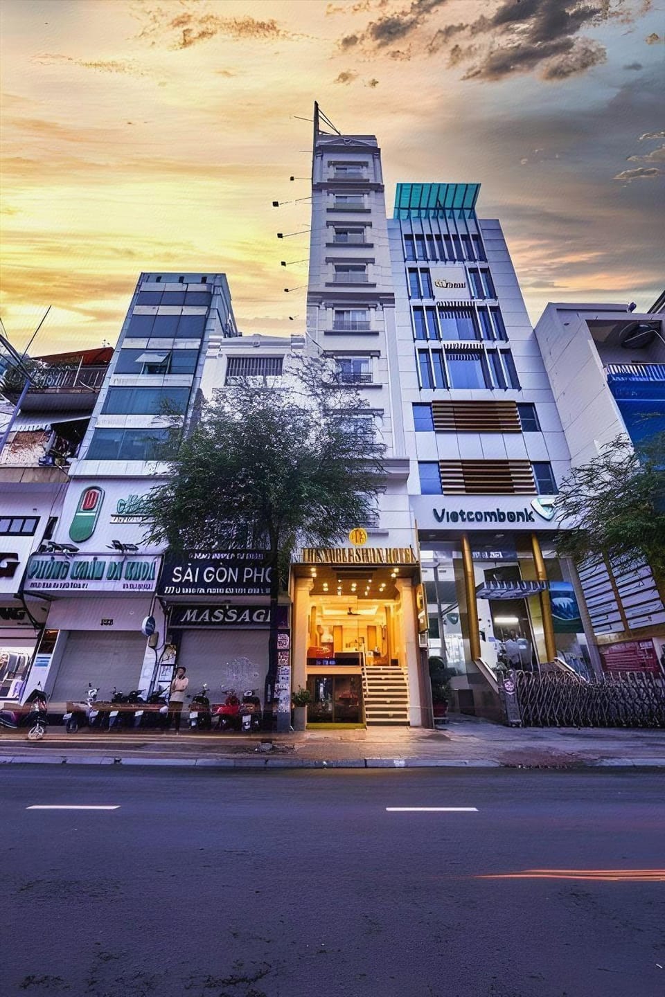 Ruby Saigon Hotel - Ben Thanh Hotel in Ho Chi Minh City