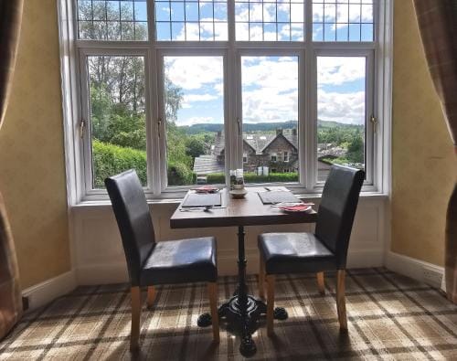 The Knowe Guest House Hotel in Scotland