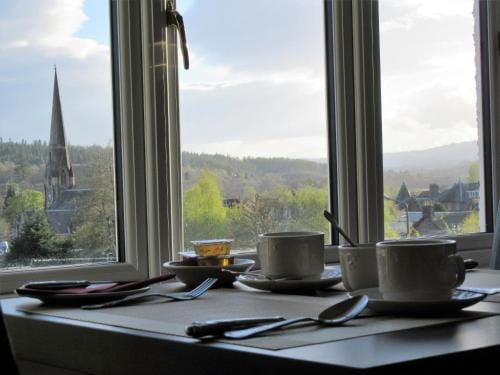 The Knowe Guest House Hotel in Scotland