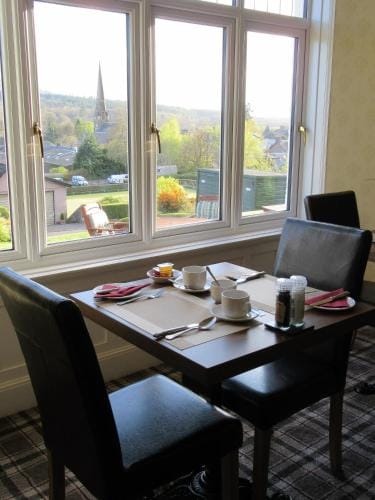 The Knowe Guest House Hotel in Scotland