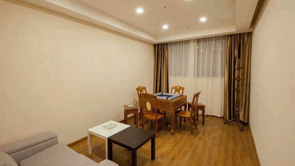 GreenTree Inn Taizhou JingJiang Zhongzhou Road Sunshine international business hotel Hotel in Suzhou
