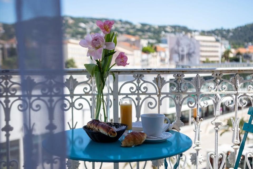 Hotel Amiraute Hotel in Cannes