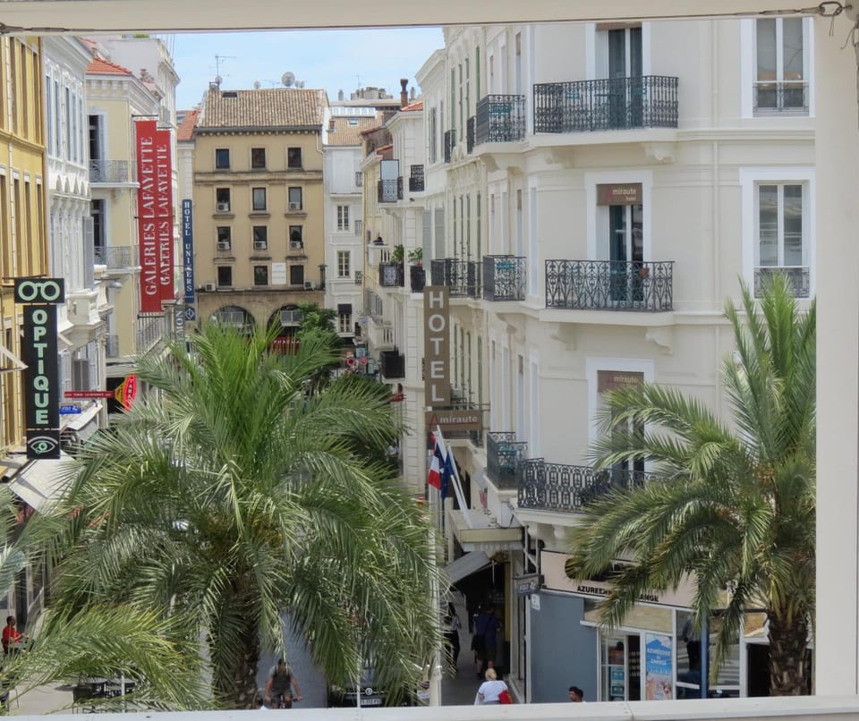 Hotel Amiraute Hotel in Cannes