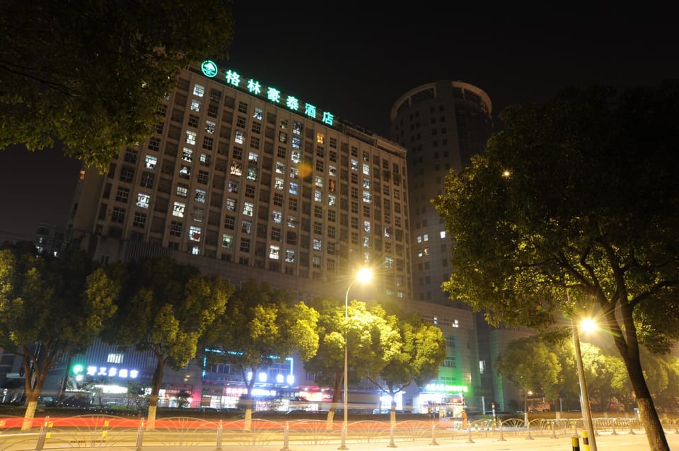 GreenTree Inn  Kunshan Lujia Hengtaiguoji Business Hotel Hotel in Shanghai