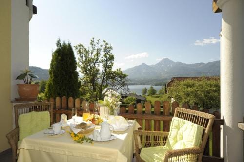 Biohof Naturzeit Faaker See Hotel in Villach