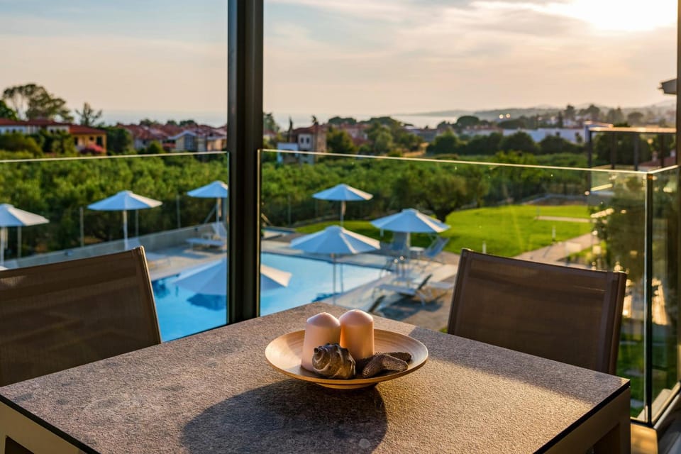 Miroes Suites Hotel in Nikiti