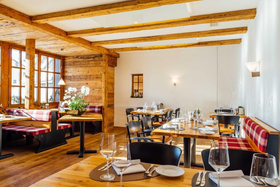 Hotel-Restaurant Bellevue Hotel in Canton of Grisons