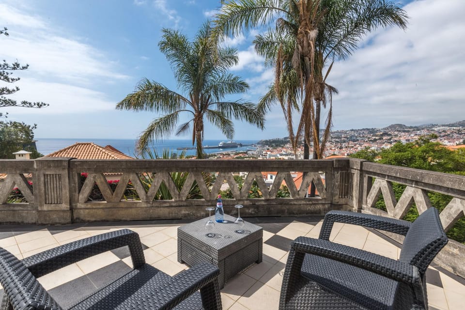 ARTS IN Hotel Conde Carvalhal Hotel in Funchal