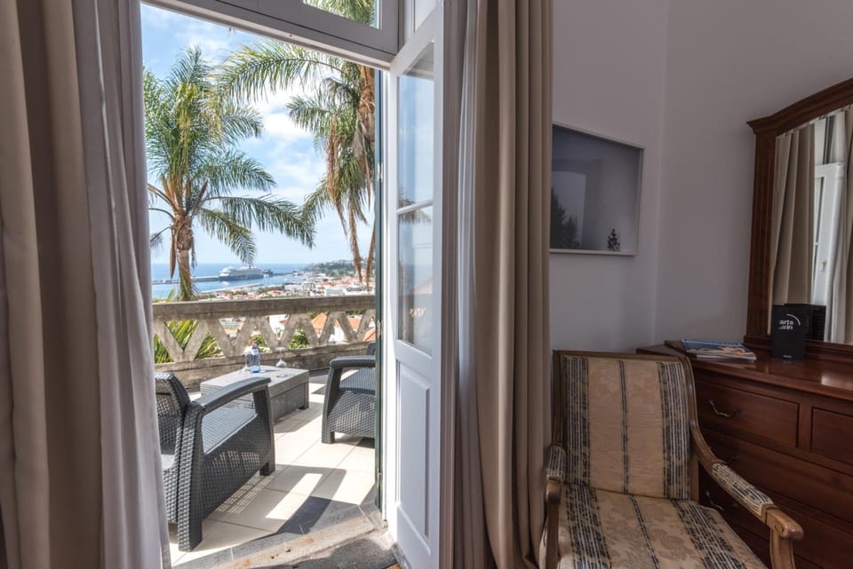 ARTS IN Hotel Conde Carvalhal Hotel in Funchal
