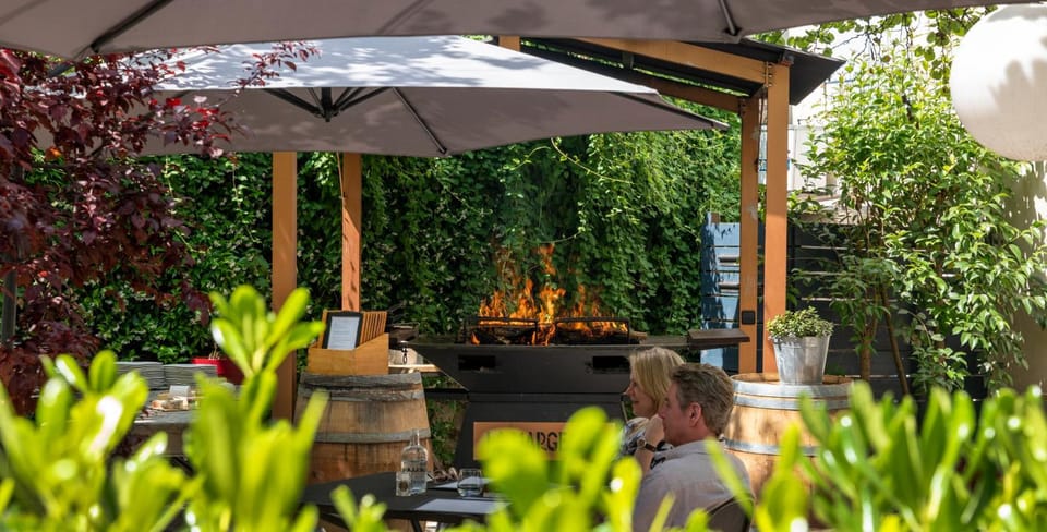 Hotel LA MARGELLE Hotel in Pernes-les-Fontaines