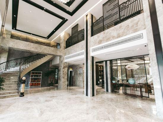 Longquan Nanguo Garden Hotel Hotel in Zhejiang