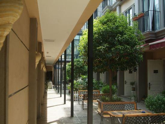 Yijiangnan Hotel Hotel in Zhejiang