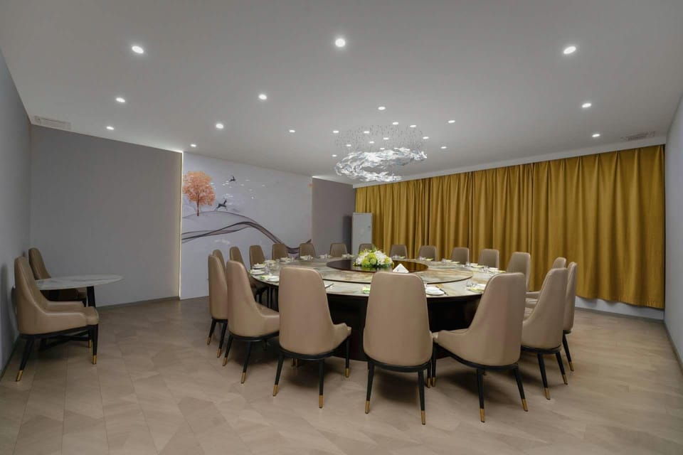 Ruijing Holiday Hotel Hotel in Jiangsu