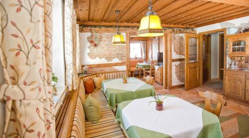 Pension Restner Hotel in Berchtesgadener Land