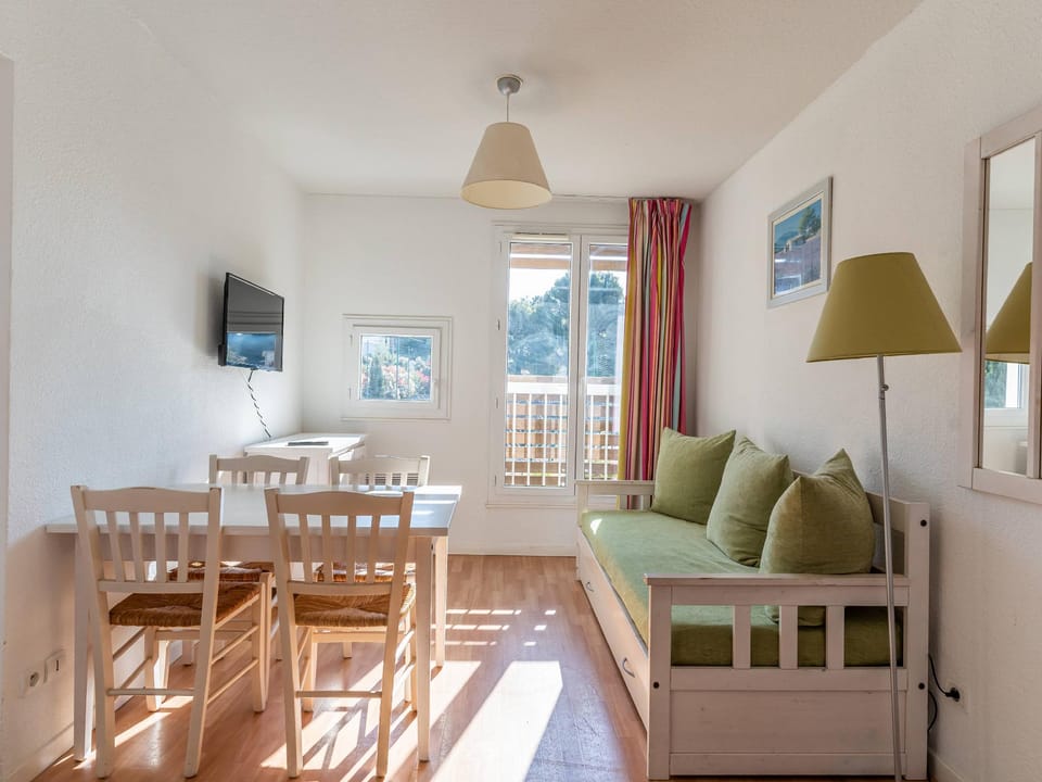 Vacanceole - Residence L'Ile d'Or Apartment hotel in La Londe-les-Maures