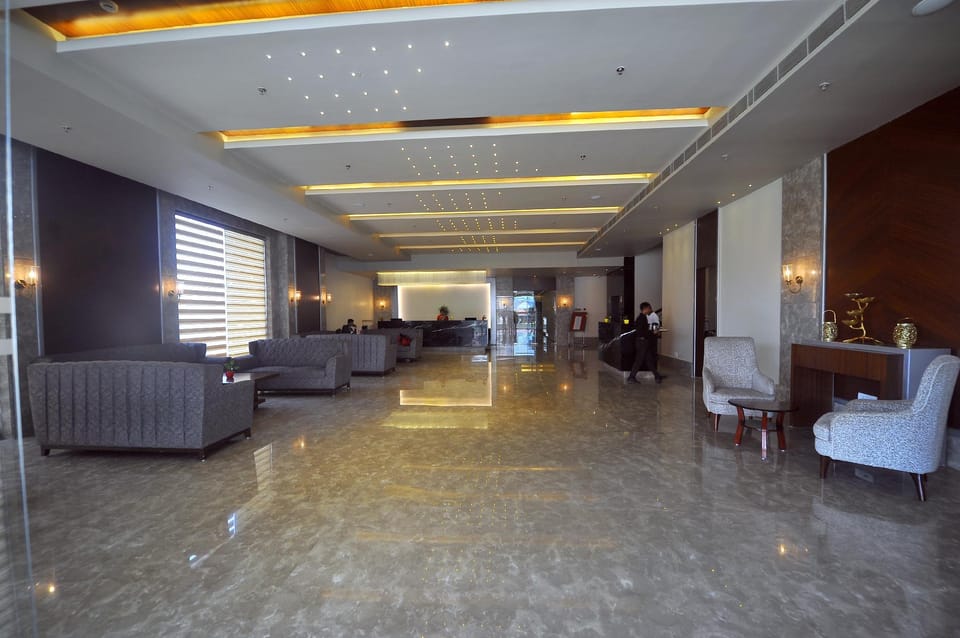 Pipul Padmaja Premium and Convention Hotel in Bhubaneswar