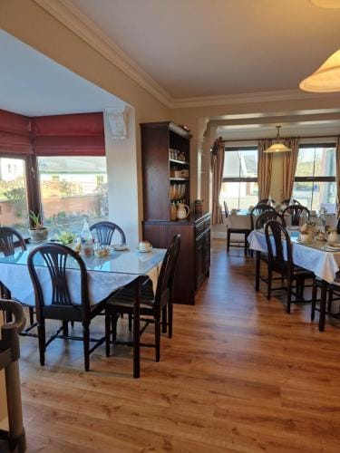 Churchfield B&B Hotel in Doolin