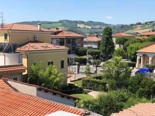 D ANNUNZIO house Hotel in Martinsicuro