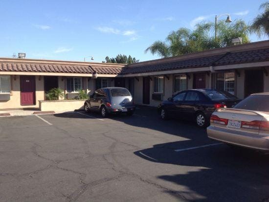 Palms Motel Hotel in Montebello