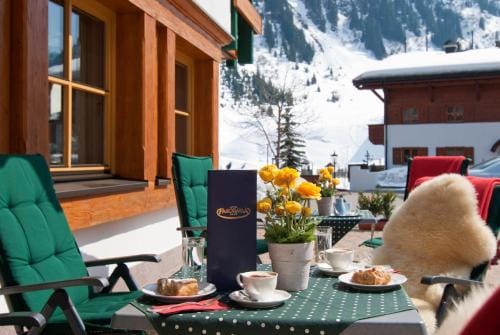 Hotel Garni Panorama Hotel in Lech
