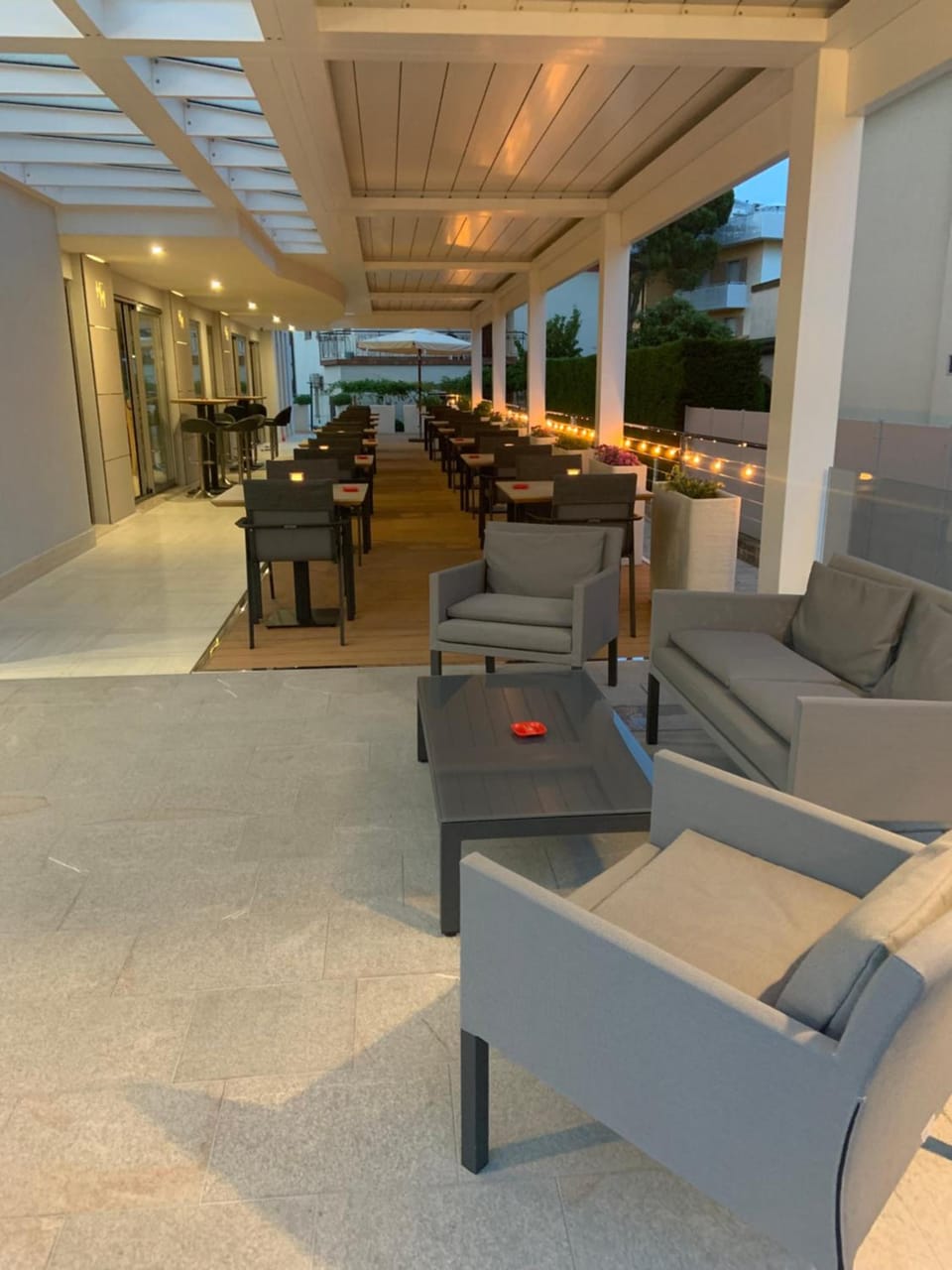 Bar/lounge