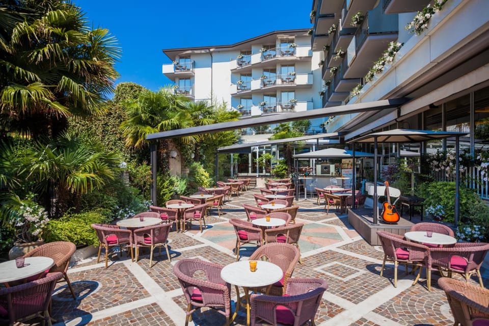 Hotel Continental - Tonelli Hotels Hotel in Nago–Torbole