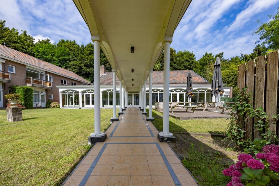 Fletcher Hotel Restaurant De Witte Raaf Hotel in Noordwijkerhout