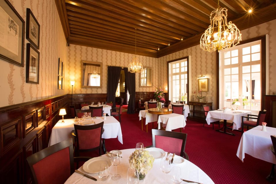 Hotel & Restaurant Le Relais d'Aumale Hotel in Île-de-France