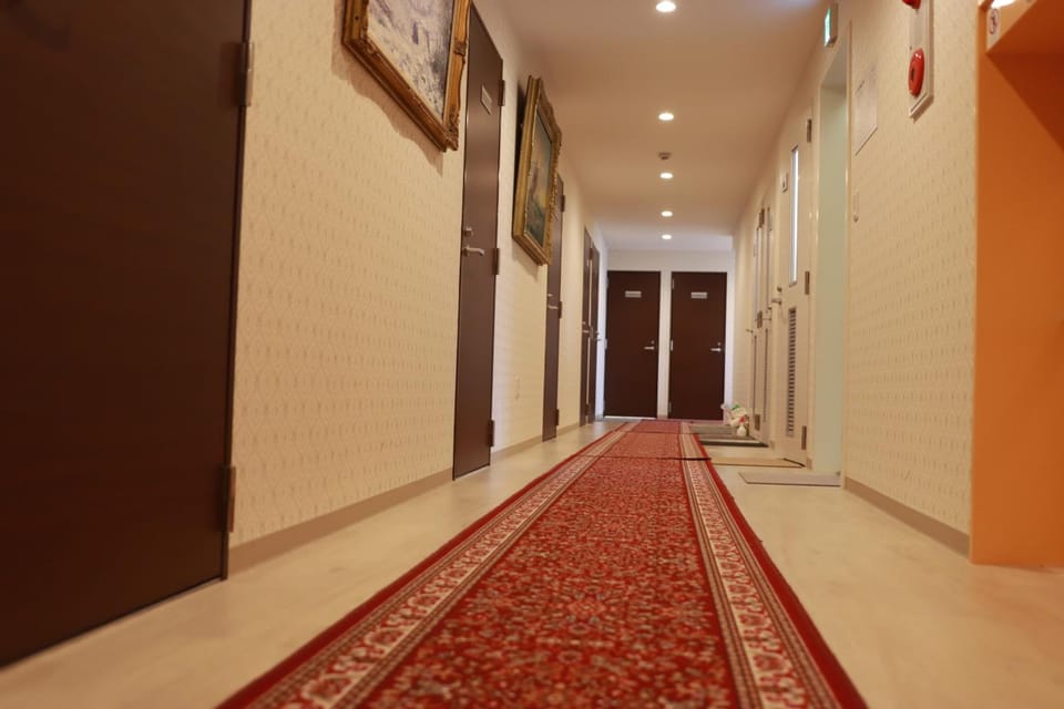 Tokyo Guest House 2020 Hostel in Chiba Prefecture
