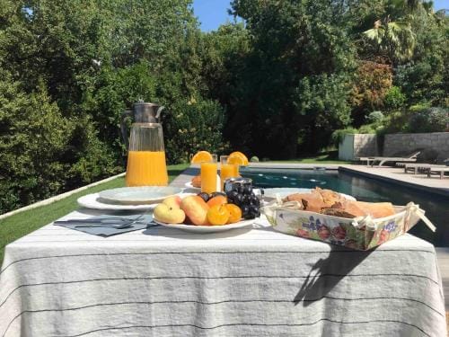 A Casa Bianca Hotel in Saint Paul de Vence