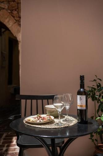 Anaem Eclectic Rooms Hotel in Chania