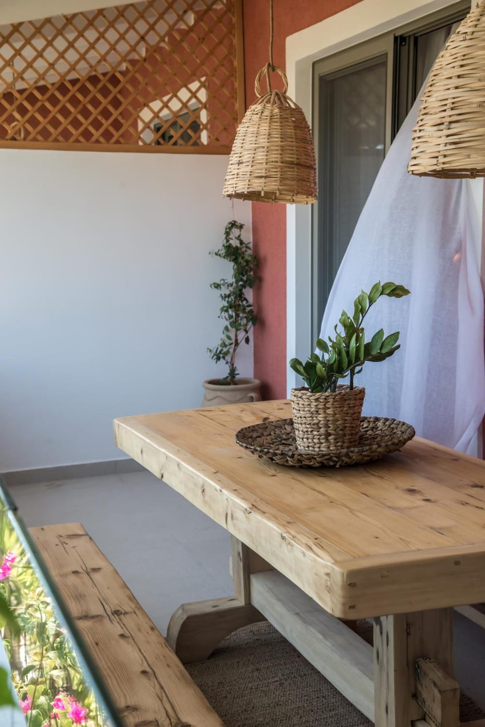 Nomas Living Apartment hotel in Kalamaki Main Road
