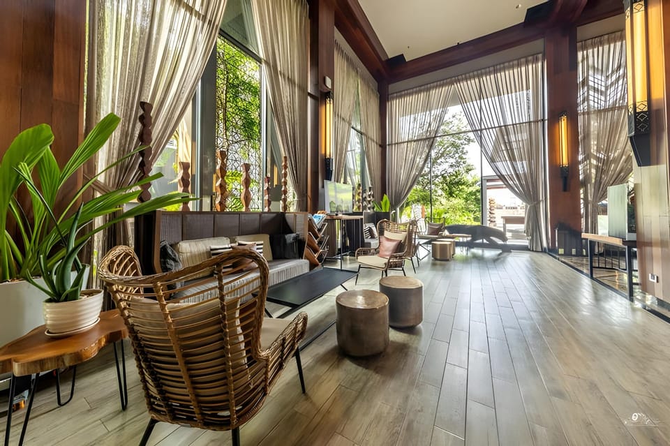 The GEMS MINING Pool Villas Pattaya Hotel in Pattaya City