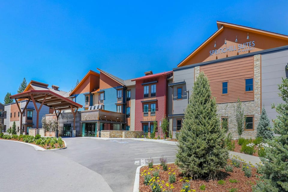 SpringHill Suites by Marriott Truckee Lake Tahoe Hotel in Truckee