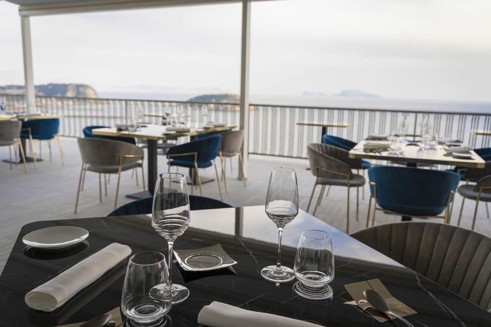 GRAND HOTEL SERAPIDE Hotel in Pozzuoli