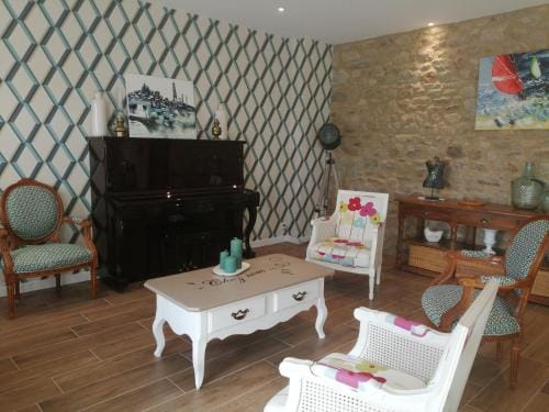Le Douetaux chambres d'hotes Hotel in Brittany