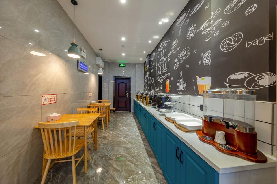 Shell Hotel Anhui Huaibei Duji LongHu Industrial Park Hotel in Jiangsu