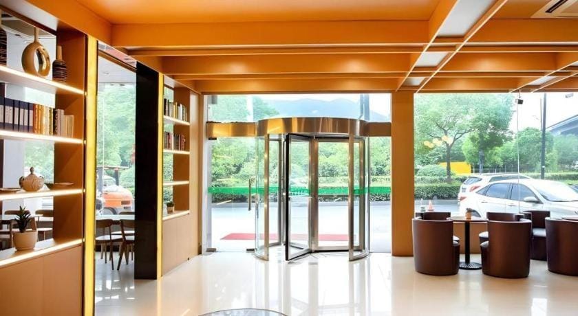 VX Hotel Hangzhou Banshan Hotel in Hangzhou