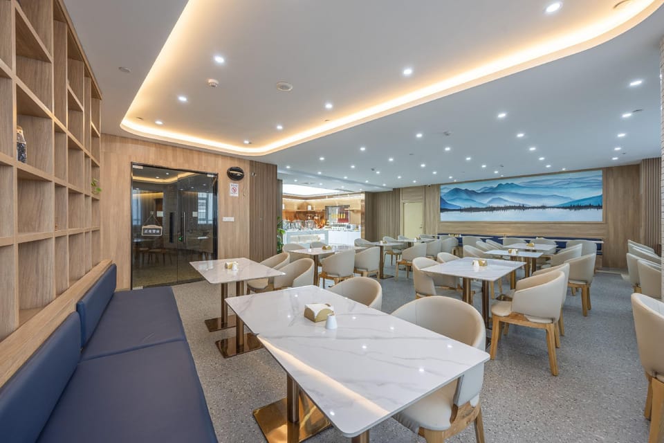 GreenTree Inn Jiaxing Yuxin Town High-speed Railyway New Town Hotel in Zhejiang