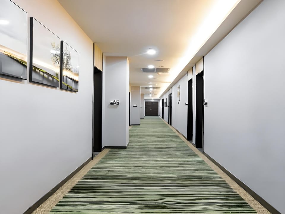 GreenTree Inn Hohhot Yuquan District Taoli West Street Hotel in China