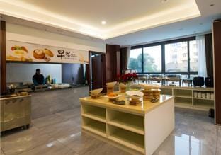Echarm Hotel Quzhou Longyou Hotel in Zhejiang