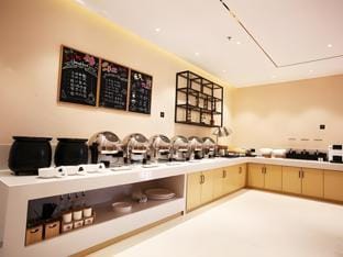 City Comfort Inn Changzhou Global Harbor Dinosaur Park Hotel in Suzhou