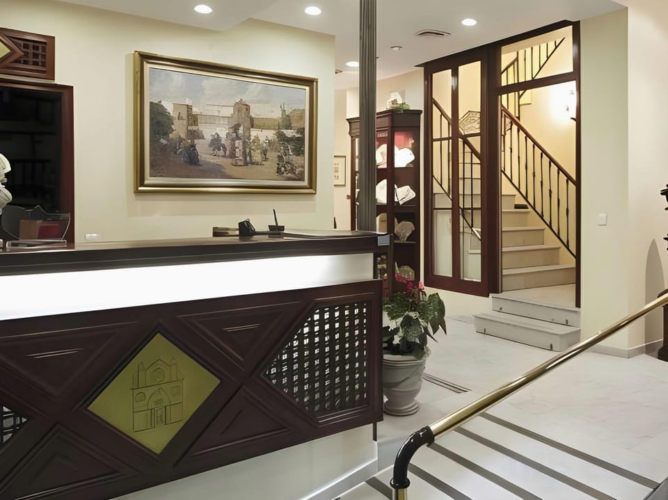Basic Hotel Puerta de Sevilla Hotel in Seville
