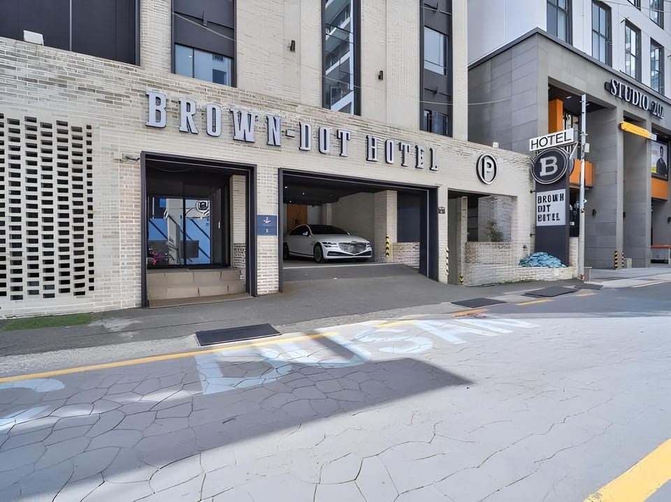 Hotel Browndot Gwangan-Beach Motel in Busan