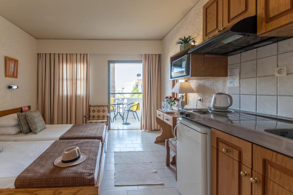 Dedalos Hotel Hotel in Malia, Crete